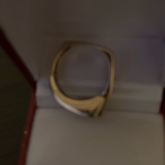 DIAMOND RING - Picture 4 of 6